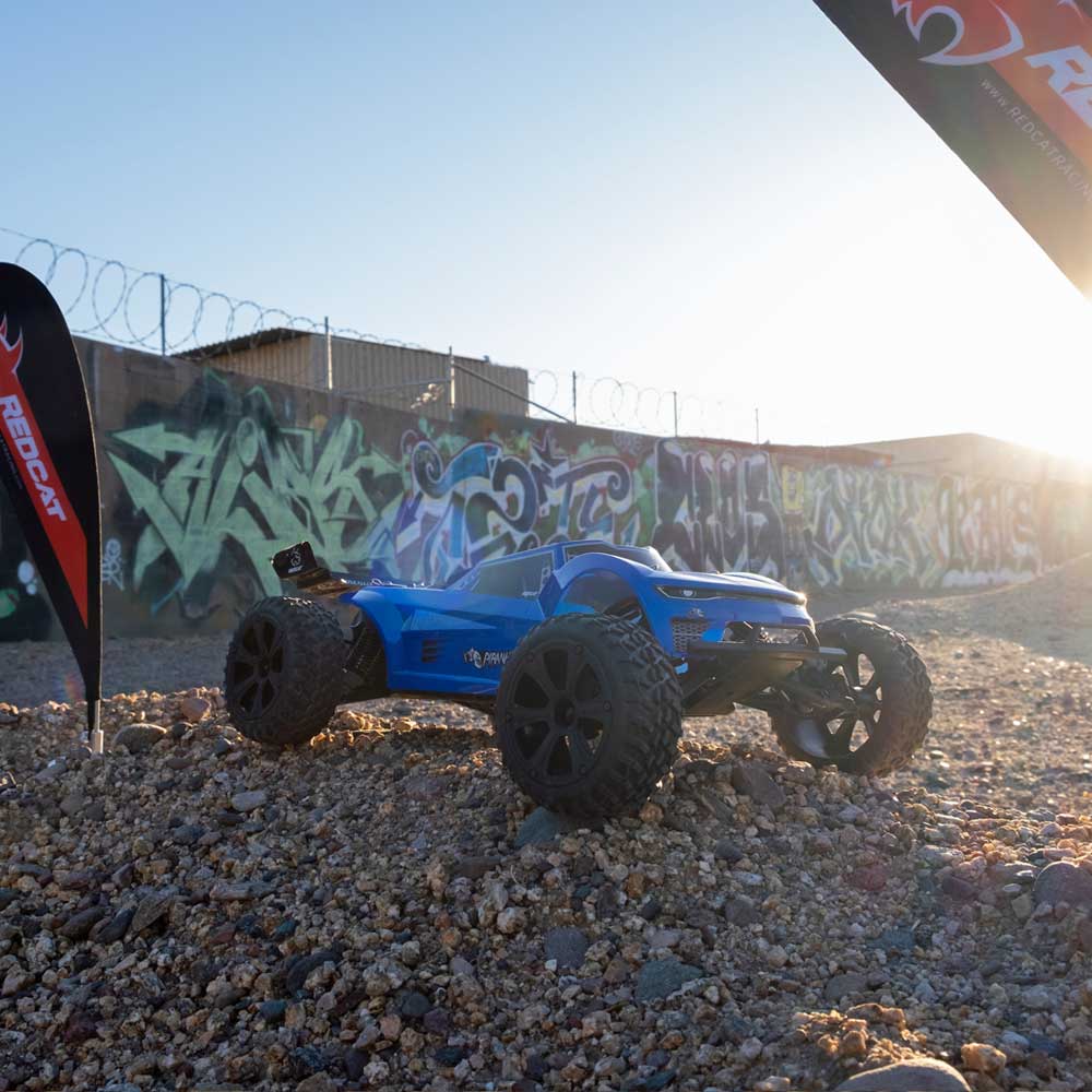 Redcat Piranha TR10 — New — Blue — 1/10 Scale 2WD Truggy
